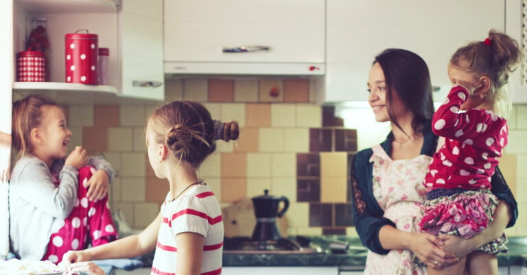 A Pot of Water and 8 More Magical Meal-Time Hacks