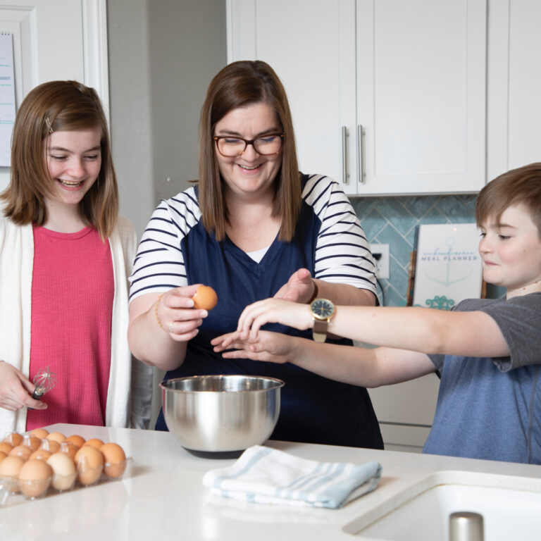 How to plan time to connect with your people each month!